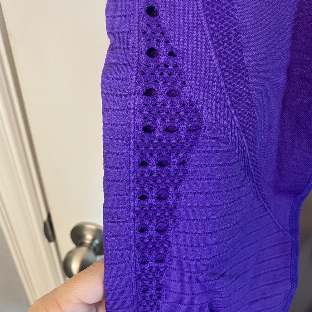 Gymshark Energy+ Seamless Leggings XS Purple High Waist Eyelet Athletic Yoga - Picture 2 of 5